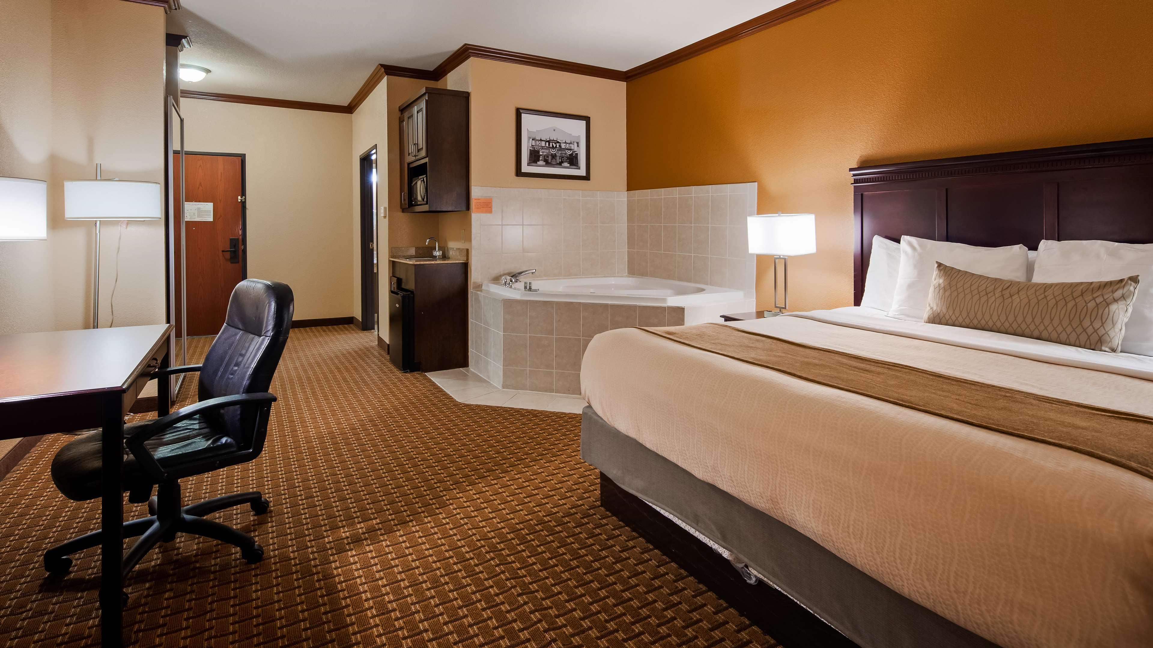 Best Western Granbury Inn And Suites Екстер'єр фото