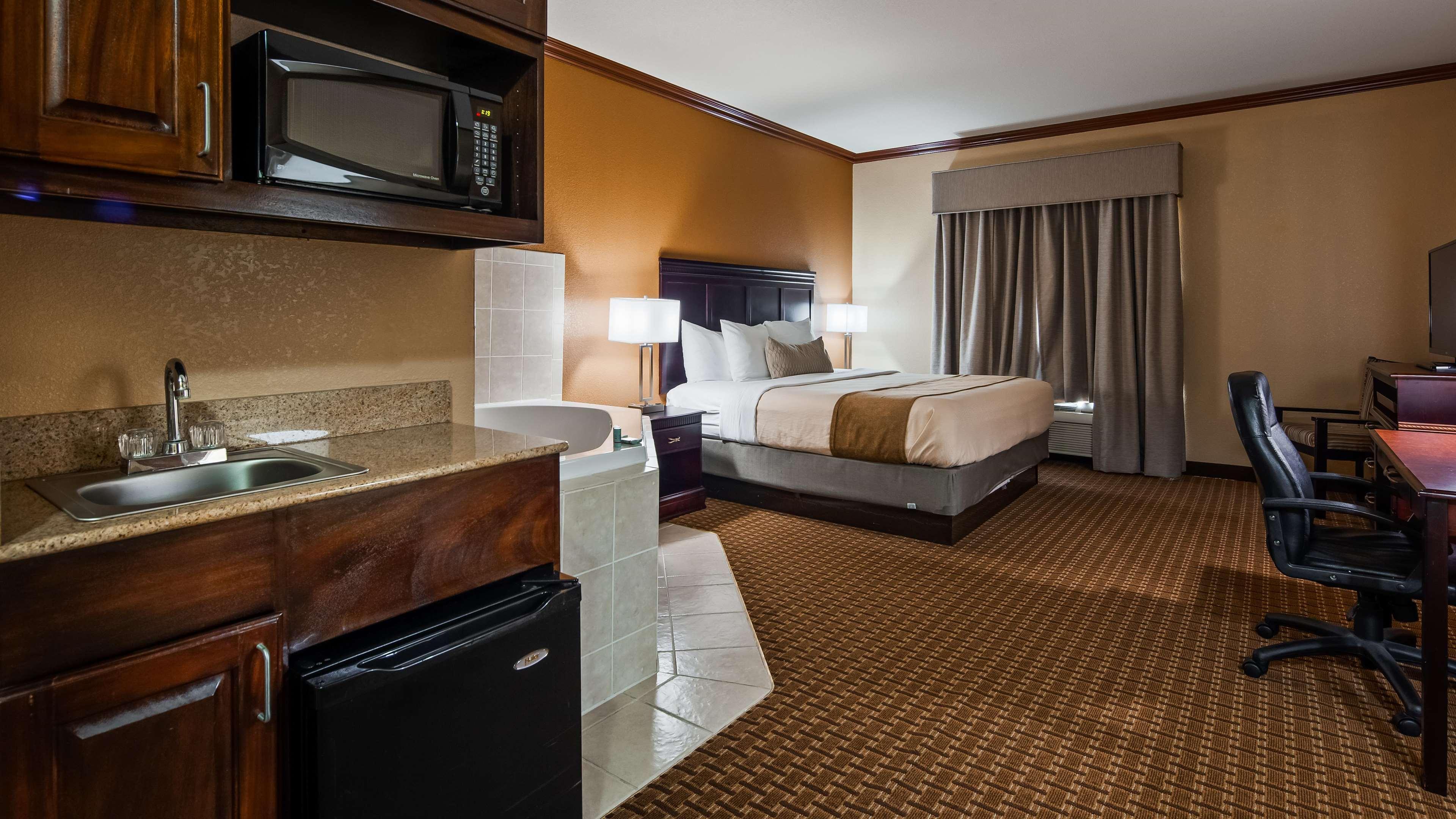 Best Western Granbury Inn And Suites Екстер'єр фото